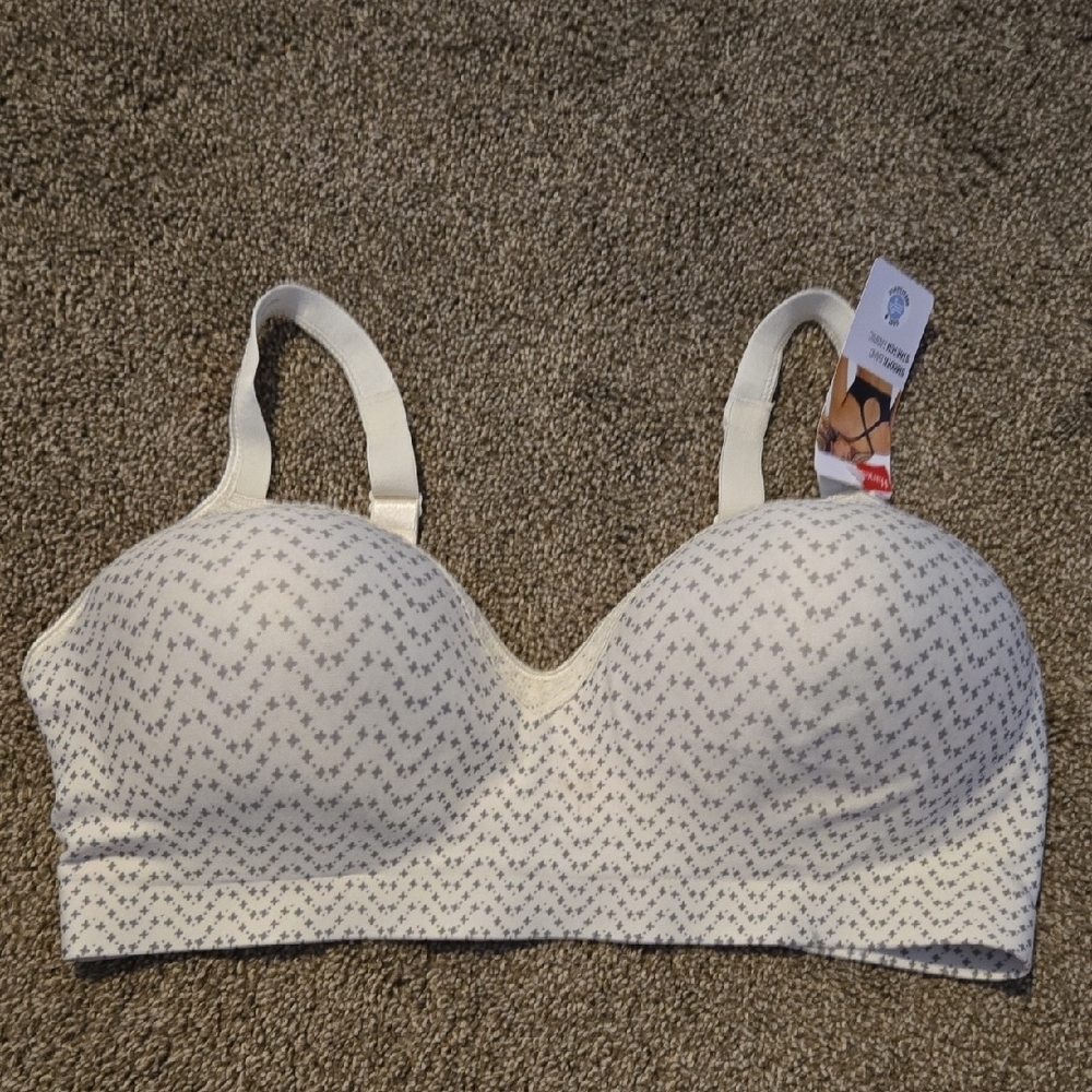 Hanes Cool & Breathable Bra Size 2XL
